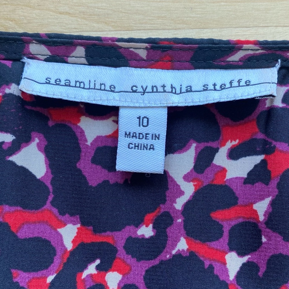 Seamline Cynthia Steffe Faux Wrap Animal Print Holiday Casual Chic Mini Dress - Picture 7 of 8